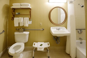 卫生间设计应该兼顾实用体验。