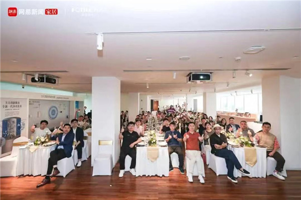 6月25日，首届“设计有方”厨房空间设计大赛暨方太北京第二季家装节颁奖盛典在方太幸福家北京体验馆拉开序幕。