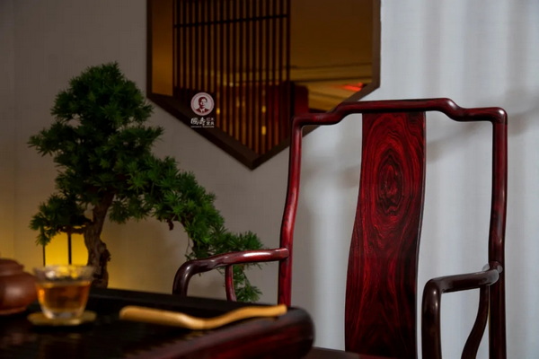 9月19-22日，更多国寿红木家具精品期待您来品鉴。