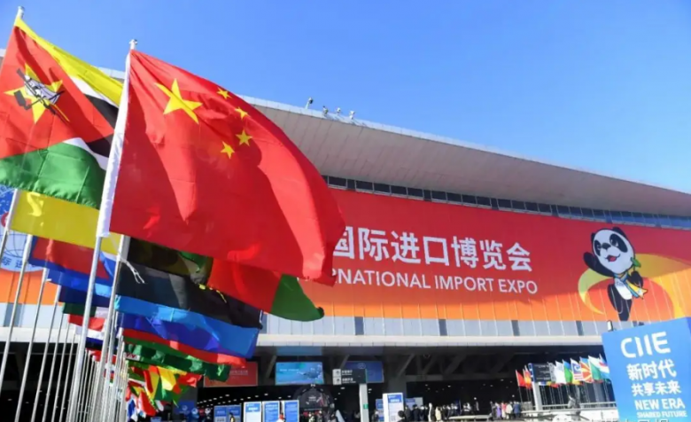 2022年第五届中国国际进口博览会已正式开启，作为世界上第一个以进口为主题的国家级展会，每届进博会都吸引全球120多个国家和地区的近3000家企业参展。进博会代...