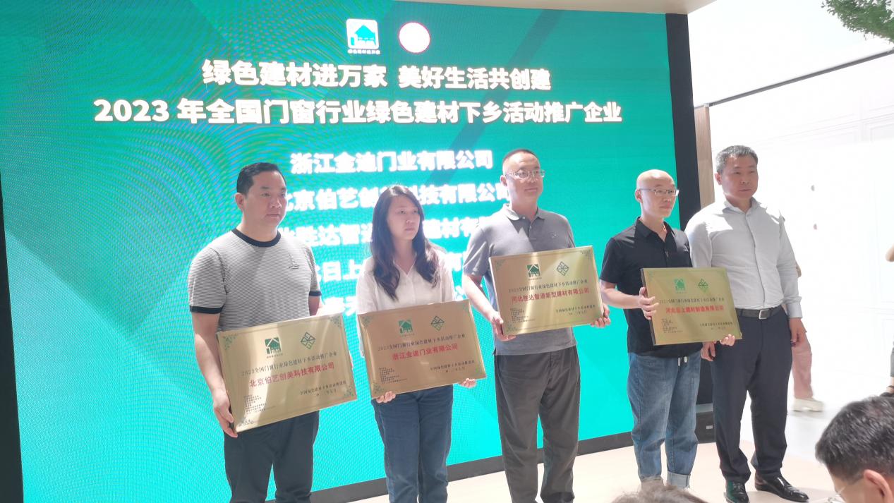 3b02a52ff65657dfbe9252d31be8198