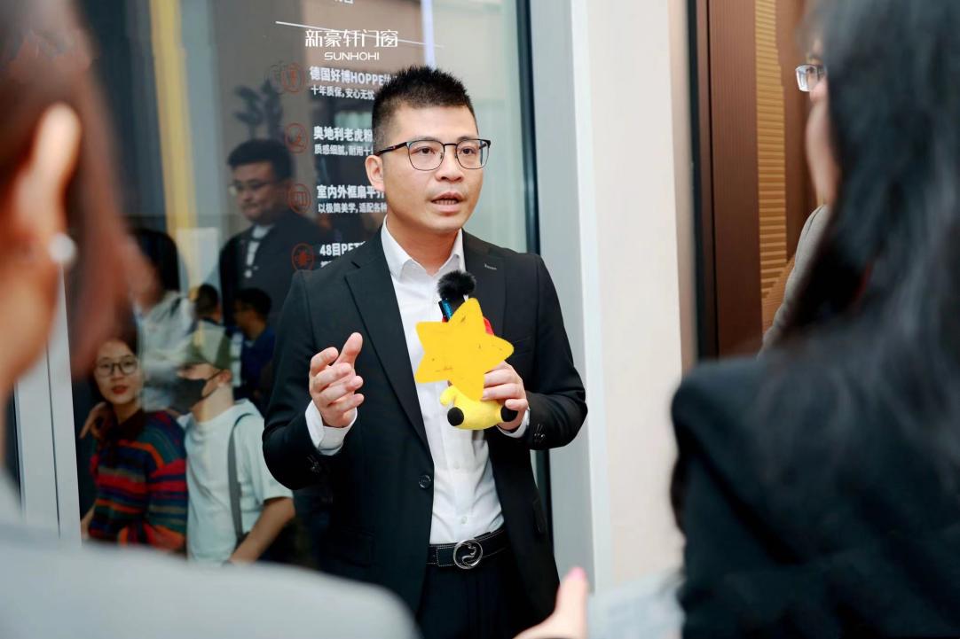 946a2a25885c2658f91d501c15223a0