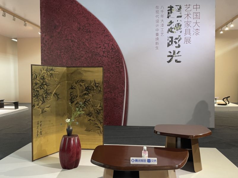 2023年3月18日-21日，东方艺术家居品牌璞素将于第三届设计之春·中国家博会“当代设计展”上带来最新的中国大漆艺术家具系列作品，以“古典的新生，东方的诠释”...