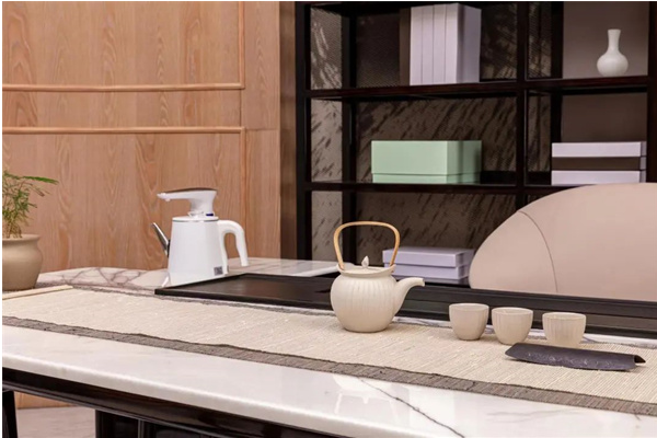 茶室设计平面图案例是茶室设计过程中不可或缺的元素。它们为茶室设计者提供了视觉参考和创作灵感，帮助他们规划空间、选择合适的材料和装饰品，然后实现理想的茶室。茶室设...