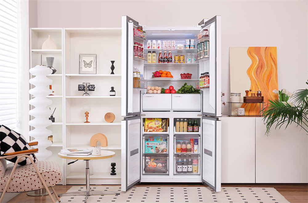 电冰箱是现代家庭中必不可少的家用电器之一，它可以帮助我们保持食物和饮料的新鲜度，并延长它们的保质期。然而，很多人可能并不了解如何正确地使用电冰箱，以下干货建议收...