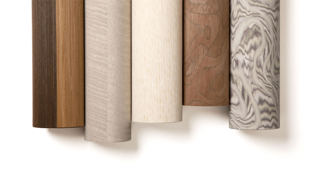 我们为什么偏爱木头？因为木质家具拥有独特的质感和形态各异的色泽纹理。