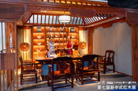 良辰轩“赏云间”茶空间在2023中式红木家具评选中斩获金奖。