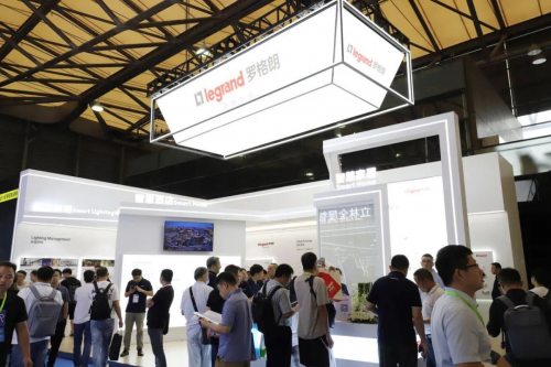 8月29日至31日,罗格朗亮相2023上海国际智能建筑展览会,在W3馆H15展位一经亮相就受到了众多参展观众的瞩目。作为聚焦智能建筑及物联网主题的技术展览会,本...