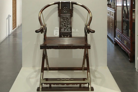 红木家具作为传统文化的载体，也深受中国“礼”文化的影响。