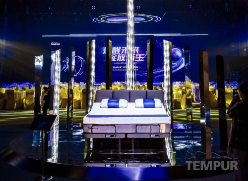 【2024年3月，广州】TEMPUR®泰普尔，为全球最大寝具用品制造商之一，本次以“焕醒未来，绽放新生”为主题举办新品发布会，宣布全新升级的泰普尔生活系列（TE...