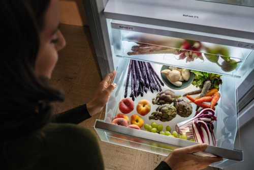 作为食物的储存中心，冰箱的品质直接影响着饮食的健康。德国冷藏与冷冻领域专家Liebherr利普赫尔始终坚持以用户为中心，致力于满足用户对食材保鲜的多元化需求。凭...