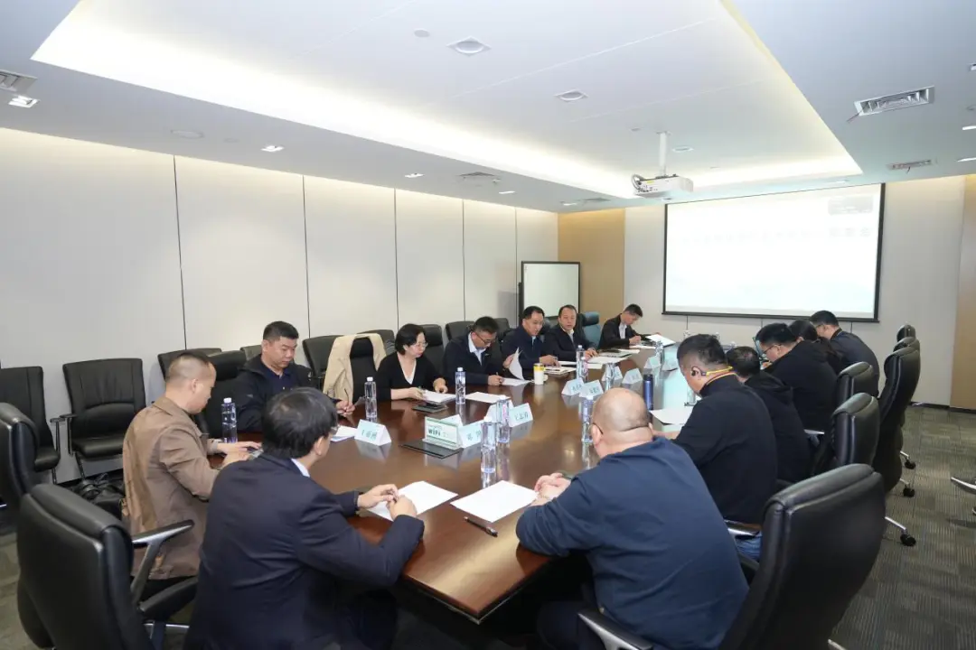 2024年4月8日，中国木材保护工业协会在成都组织召开了《阳台定制柜通用技术条件》团体标准审查会。