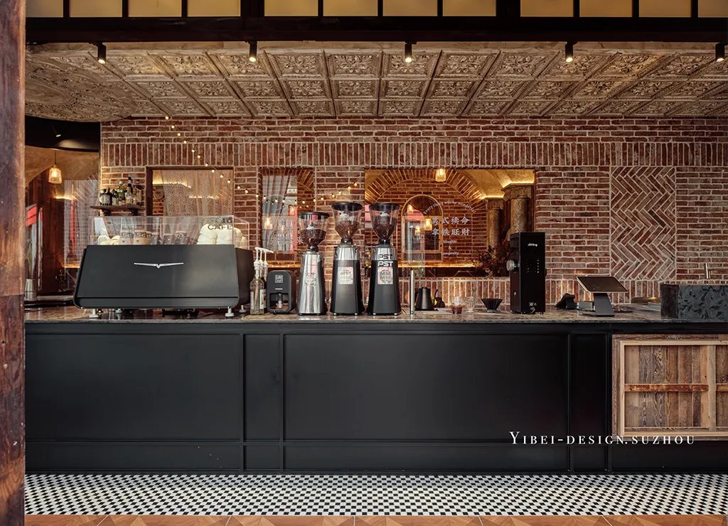  ■ YIBEI · Suzhou | PST Black Dog Coffee meets French retro coffee restaurant, a retro and romantic feast. Encounter a French retro coffee and s...