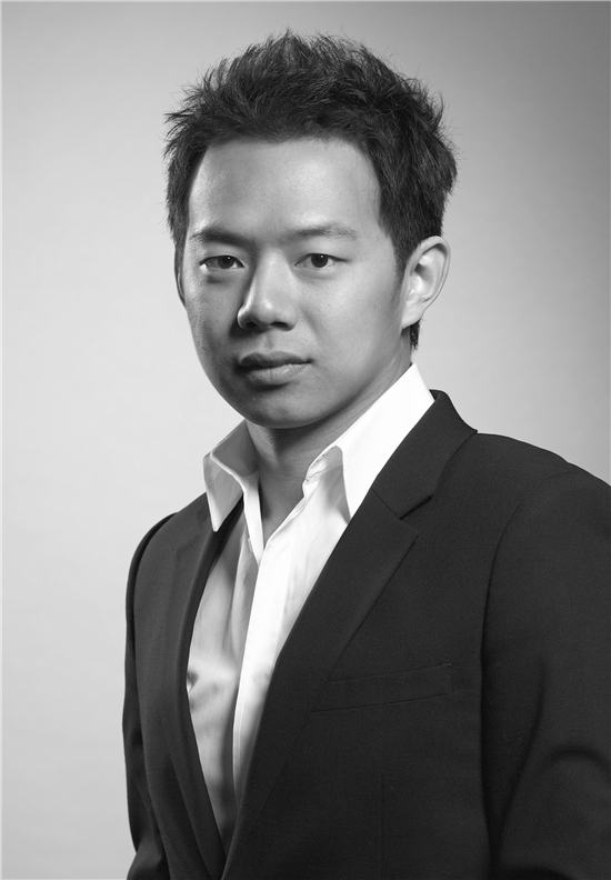 Ray Chuang.jpg