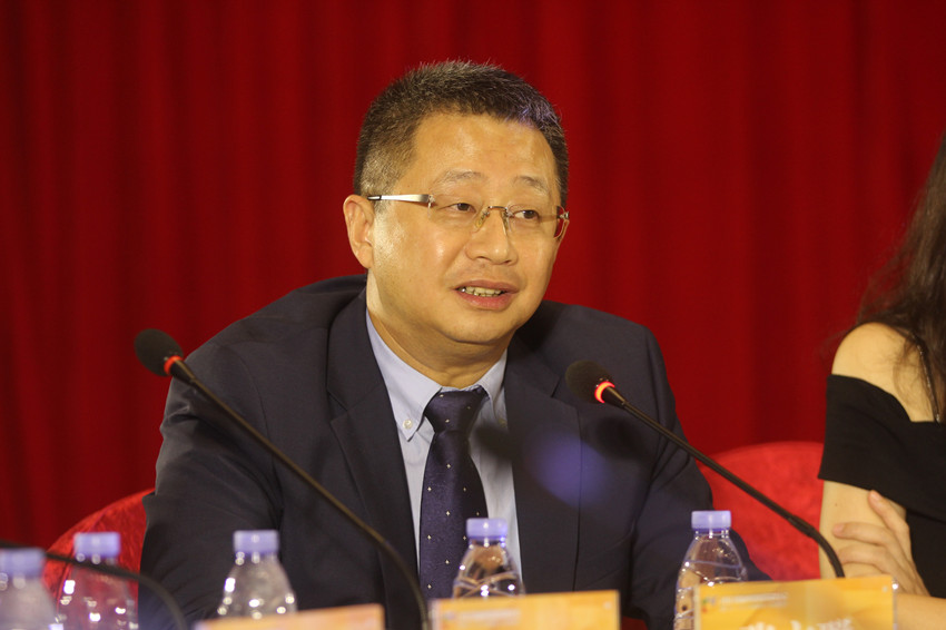 美驰门窗董事长张立群表示,品牌是社会经济,文化发展水平高低,以及